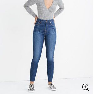 Madewell Curvy High Rise Skinny Jeans Moreaux Wash